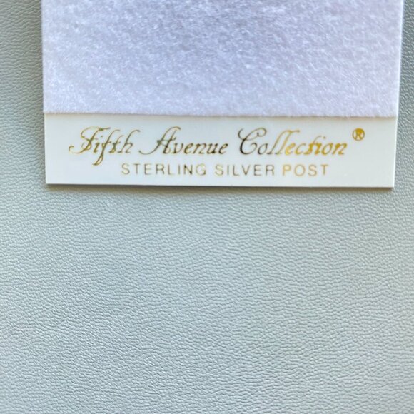 FAC Olive Green Crystal Necklace & Earrings Set NWT - Picture 7 of 9